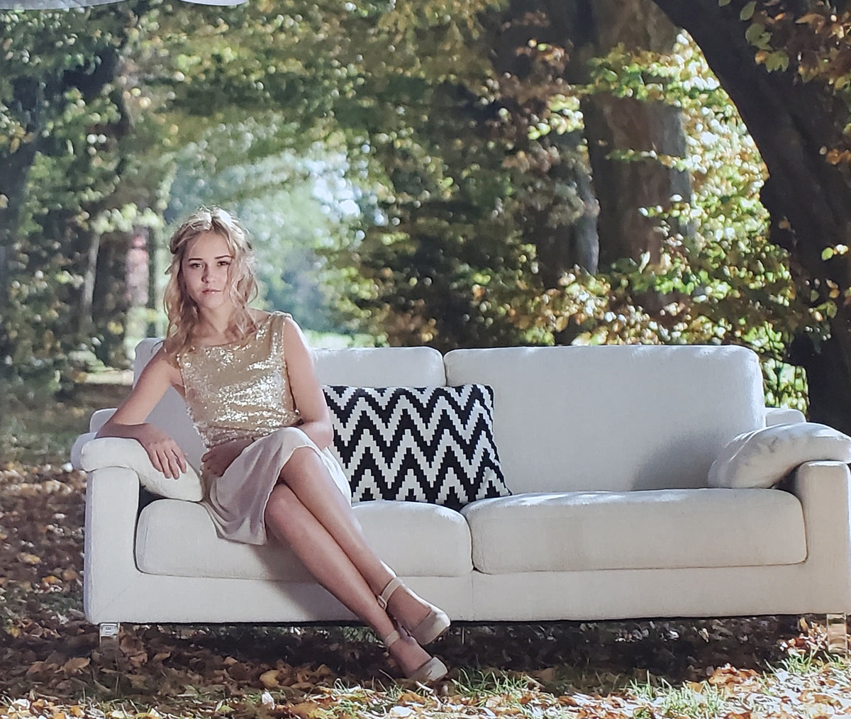 Designer Cushion with integrated Eco Hot Water Bottle -Knitted Cover- Lissabon