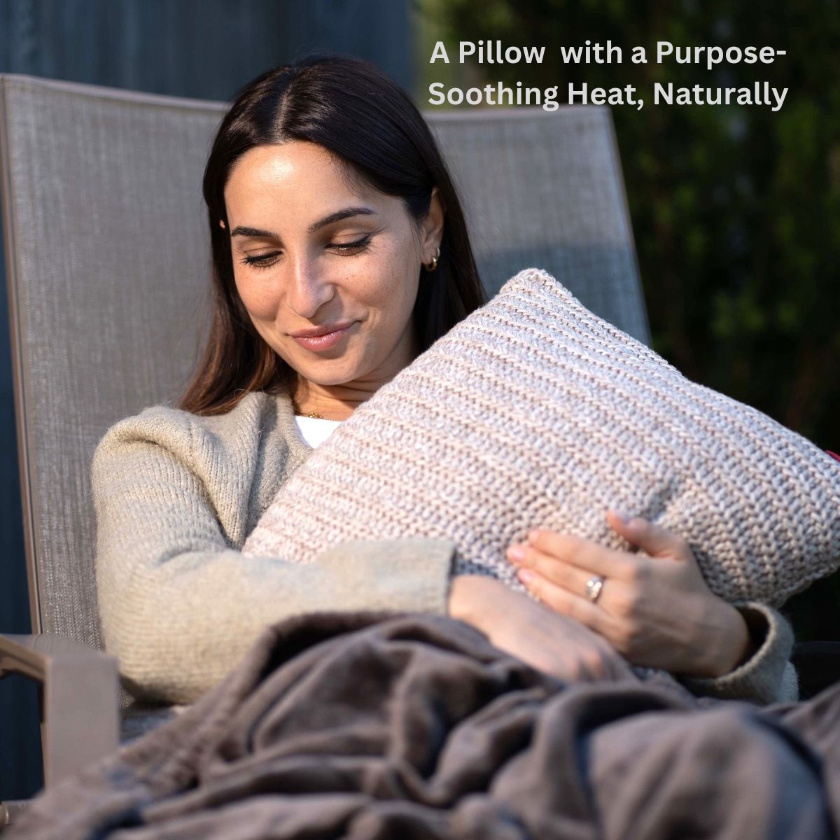 Desinger Cushion with integrated Eco Hot Water Bottle -Knitted Cover- Sylt